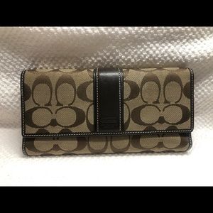 Coach wallet